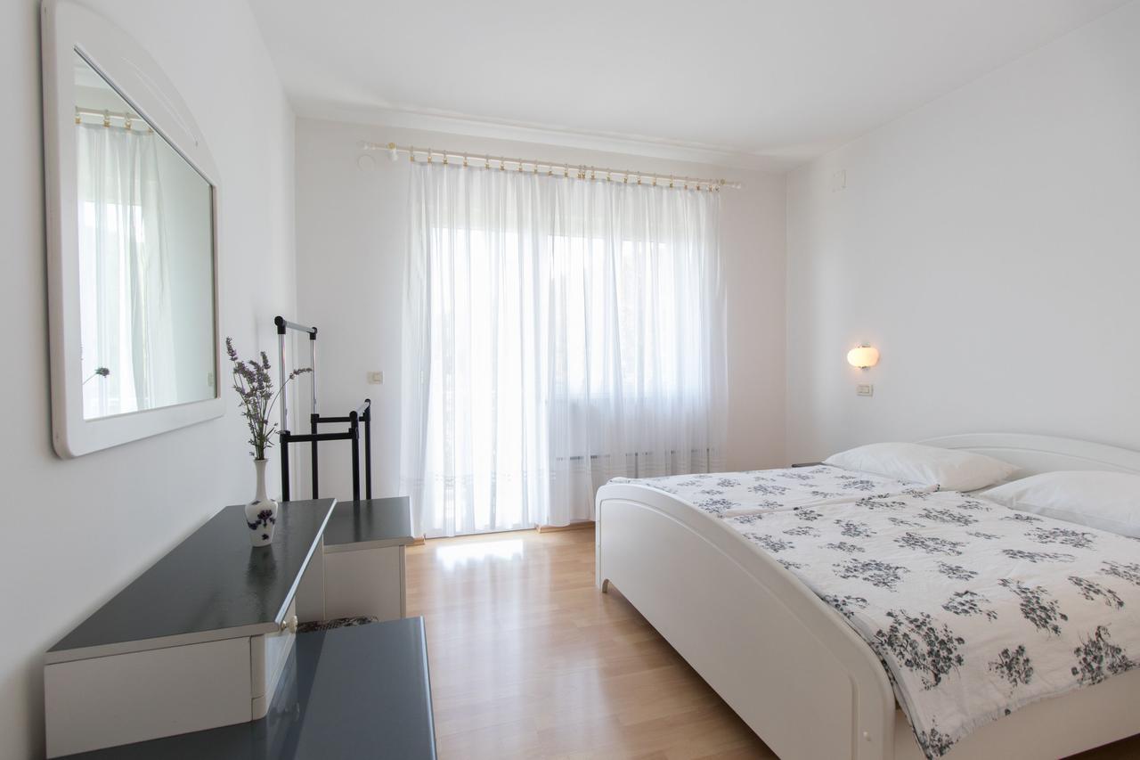 Apartments Vesna Opatija Exterior foto