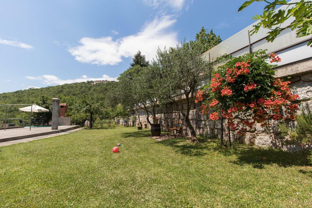 Apartments Vesna Opatija Exterior foto